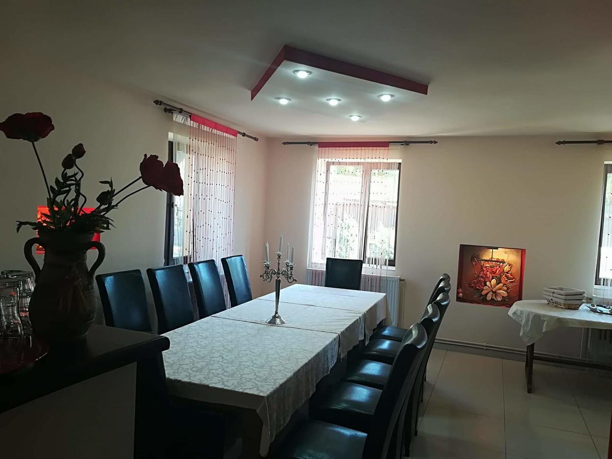 Casa De Vacanta Silvia Vărmaga 外观 照片